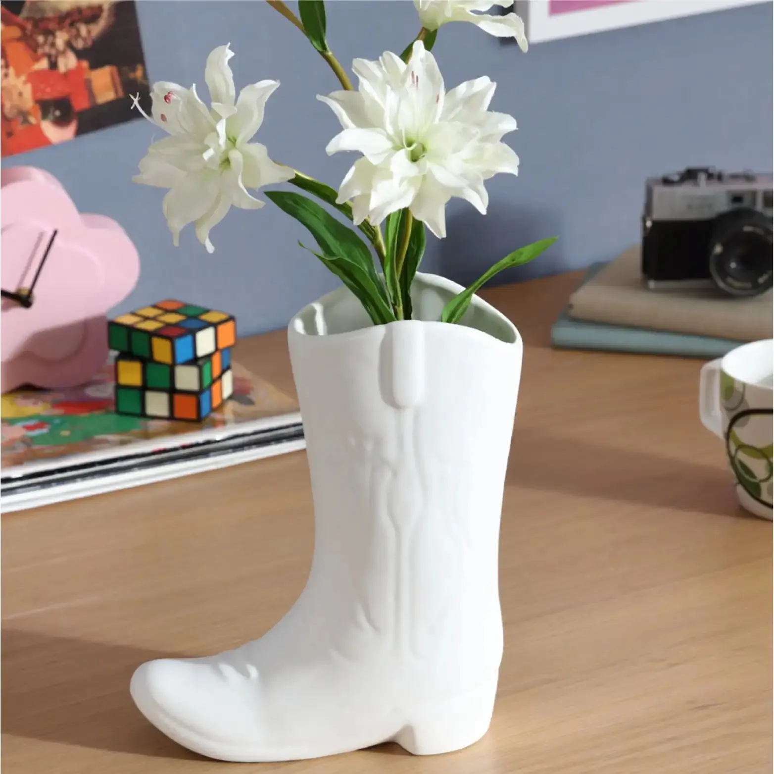 Tall Ceramic Cowboy Boot Vase - Chic Western Decor, Durable Process, Best  Seller! High Heel Shoe Vase Option from Dhgate Decorative Objects \u0026  Figurines - price 51.04, image size:1564x1563