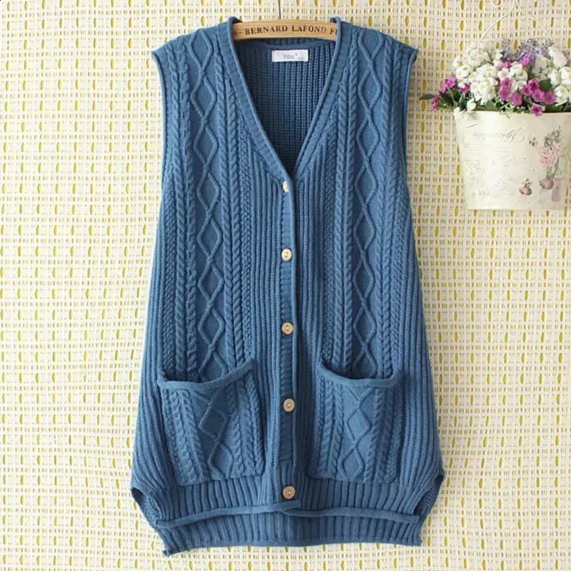 Plus Size Argyle V-Neck Cardigan: High Stretch, Asymmetrical Knit