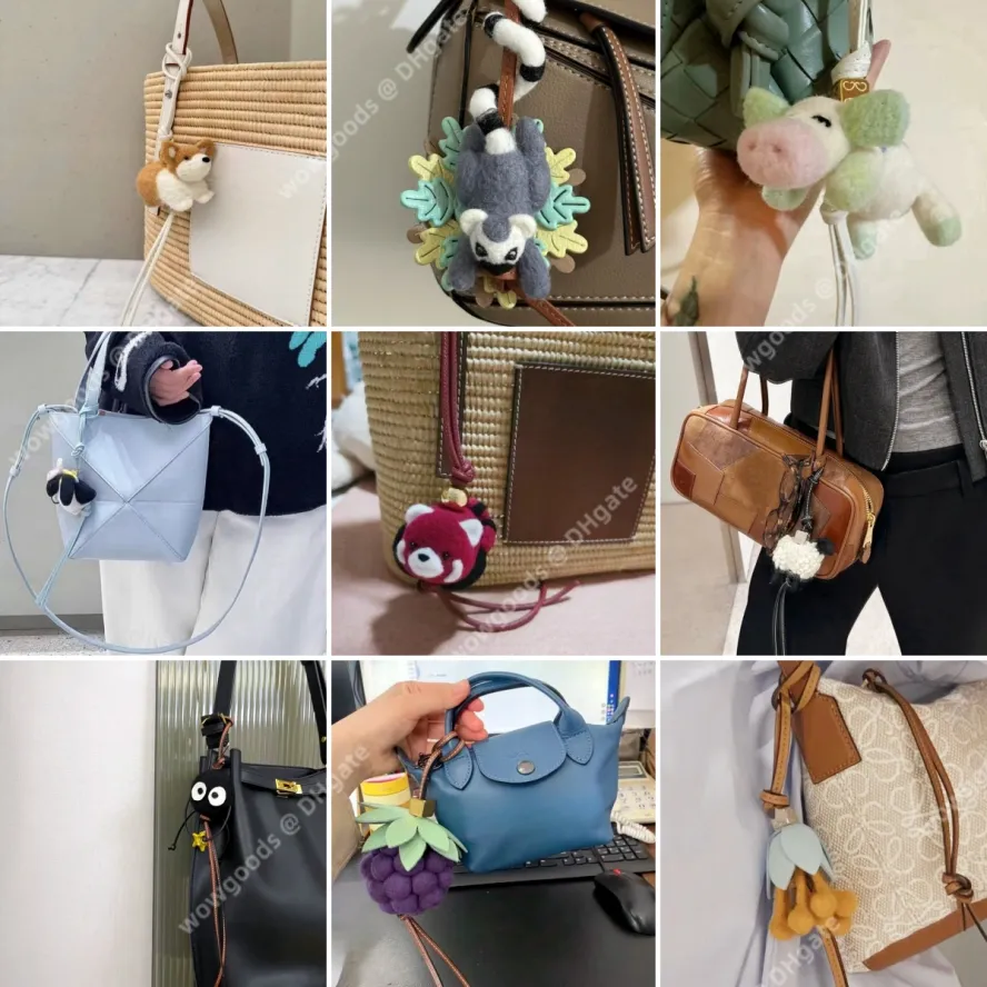 Porte-clés Ou Breloque Sac En Feutre Fait Main En Forme De Coeur - Noir Et Blanc, Brodé - Fait Au Royaume-Uni