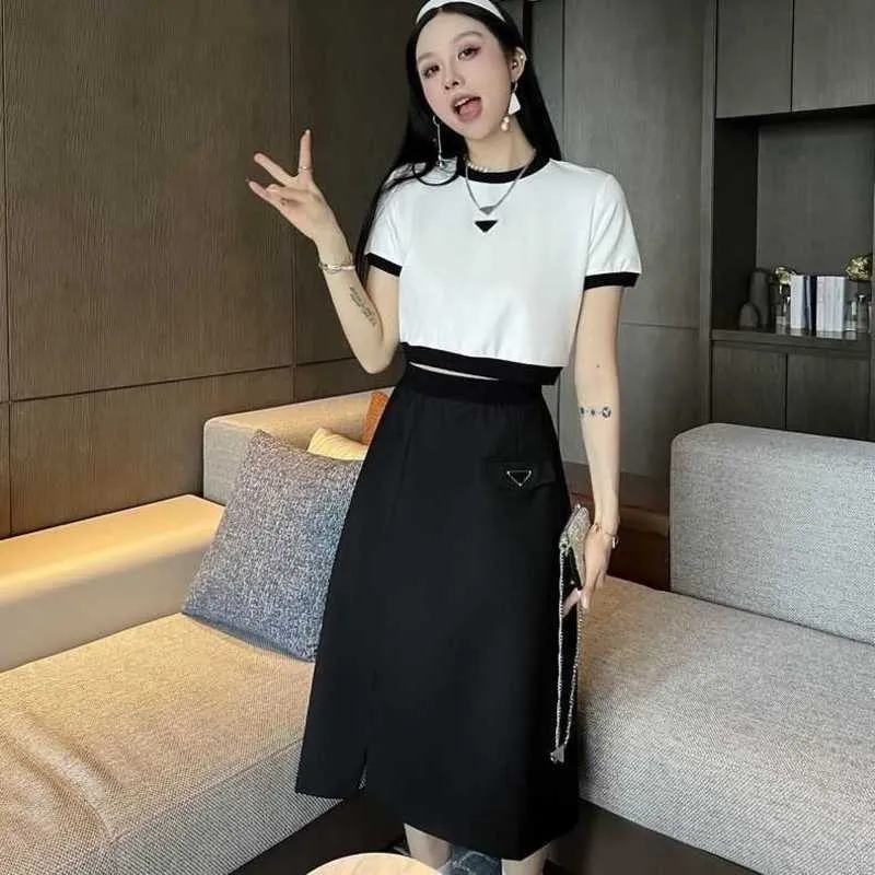 2024 Spring/Summer Designer Dress Skirt Set For Women Triangle Iron Label,  Short Style, Contrast Round Neck, Sleeved T Shirt, Half Skirt Casual  Fashion By EHOF From Woman_dhgate, $48.99 | DHgate.Com