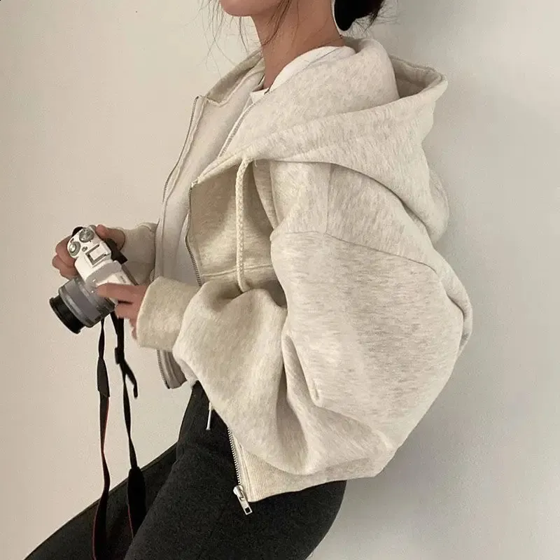 Stylish Korean Style Cropped Hoodie: Autumn Warm Zip Up