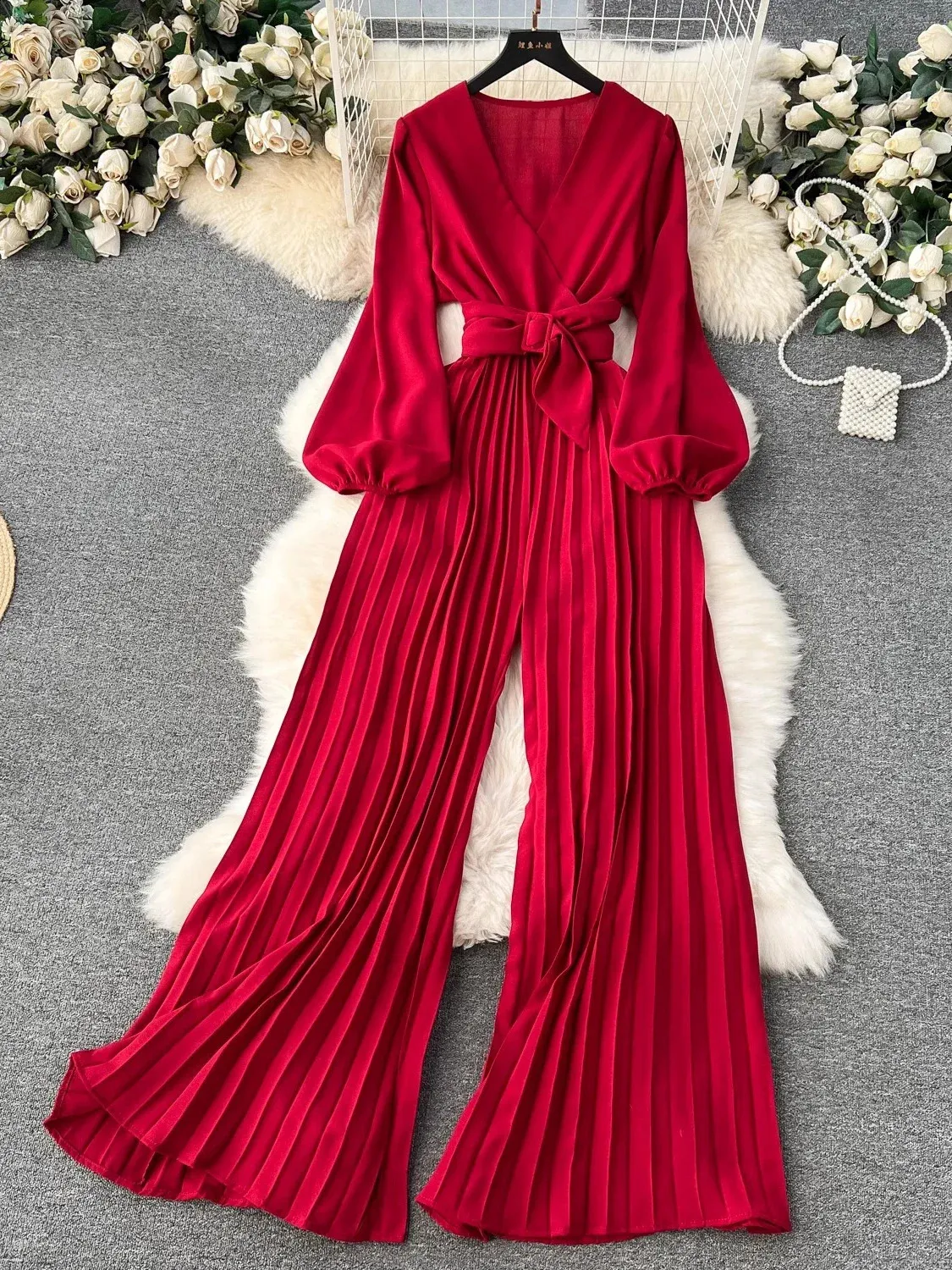 Elegant Solid Color V Neck Boot Cut Jumpsuits(7 Colors) Elegant Solid Color V Neck Boot Cut Jumpsuits(7 Colors)