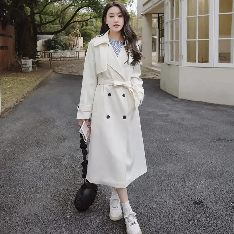 Elegant Double-Breasted Trench Coat: Long, Loose Fit for