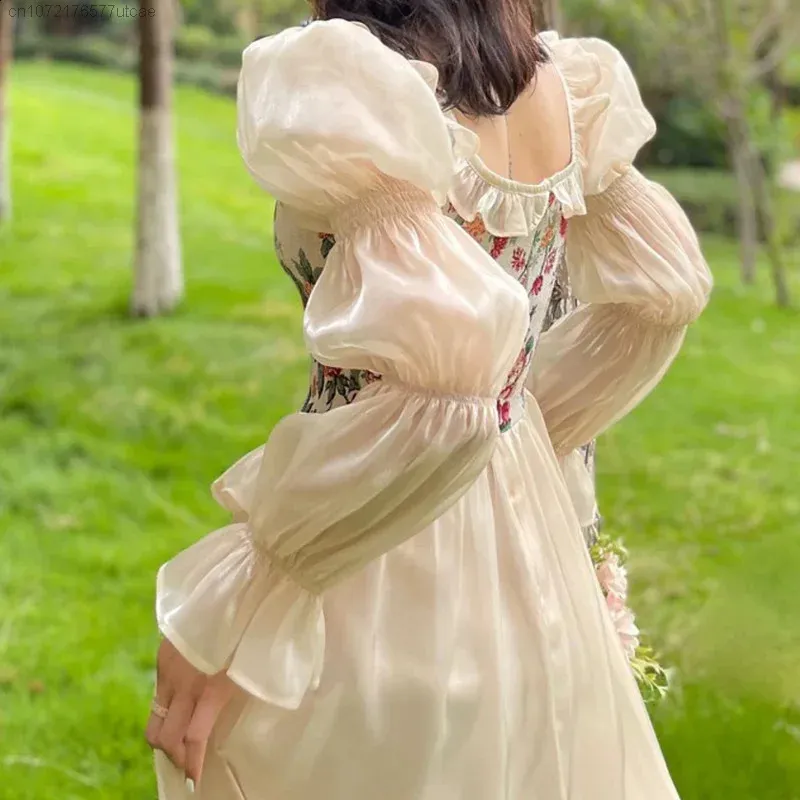 ハーリップトゥ French Bouquet Puff Sleeve Dress 最終値下げFrench Bouquet Puff Sleeve Dress