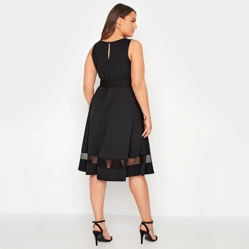 black fit and flare cocktail dress plus size Fit And Flare Wedding Dress With Long Sleeve,Chapel-length Petal Train Wedding Dress,WD00871, US4 / Black main image 0
