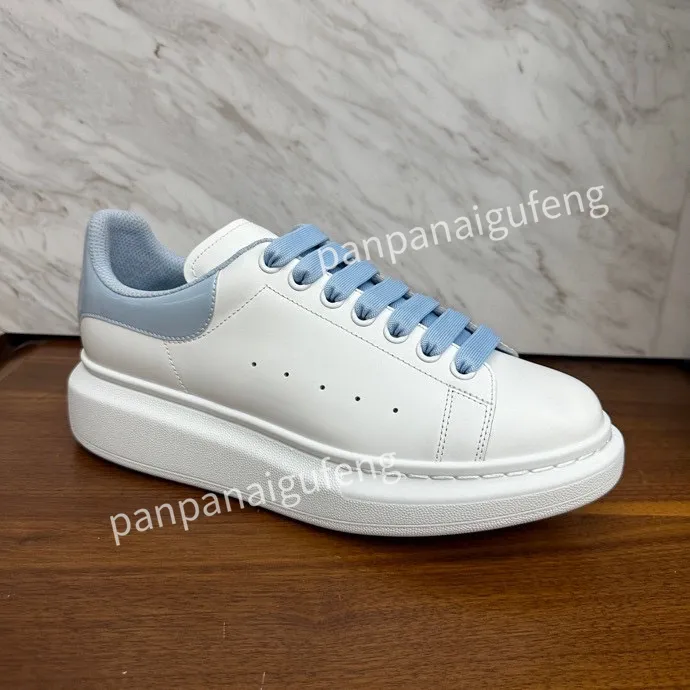 Luxury Designer white sneakers for Men and Women - 2022 Collection 