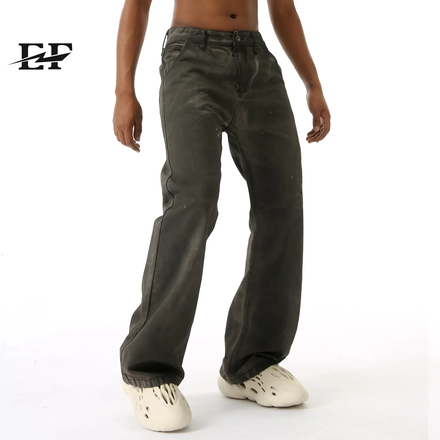 DHgate.com:Gradient Niche Slant Pocket Jeans: Stylish Black & Grey 