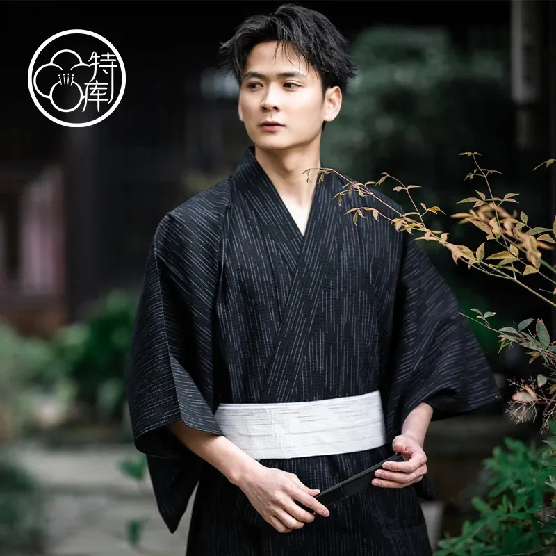 Kimono tradizionale giapponese happi blu cotone autunno luna kanji per uomo