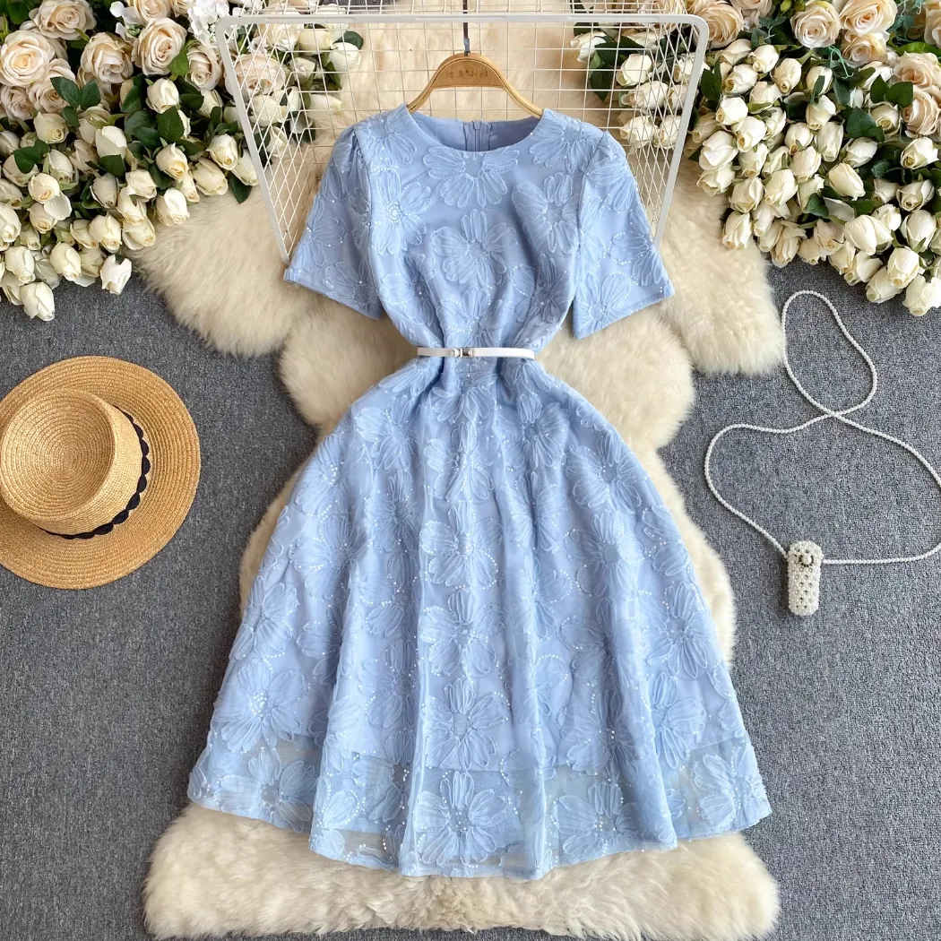 Luxurious French Embroidered Sequin Flower lace dress with sleeves - Slim  Fit, Medium to Long Length, High-End Gold Style