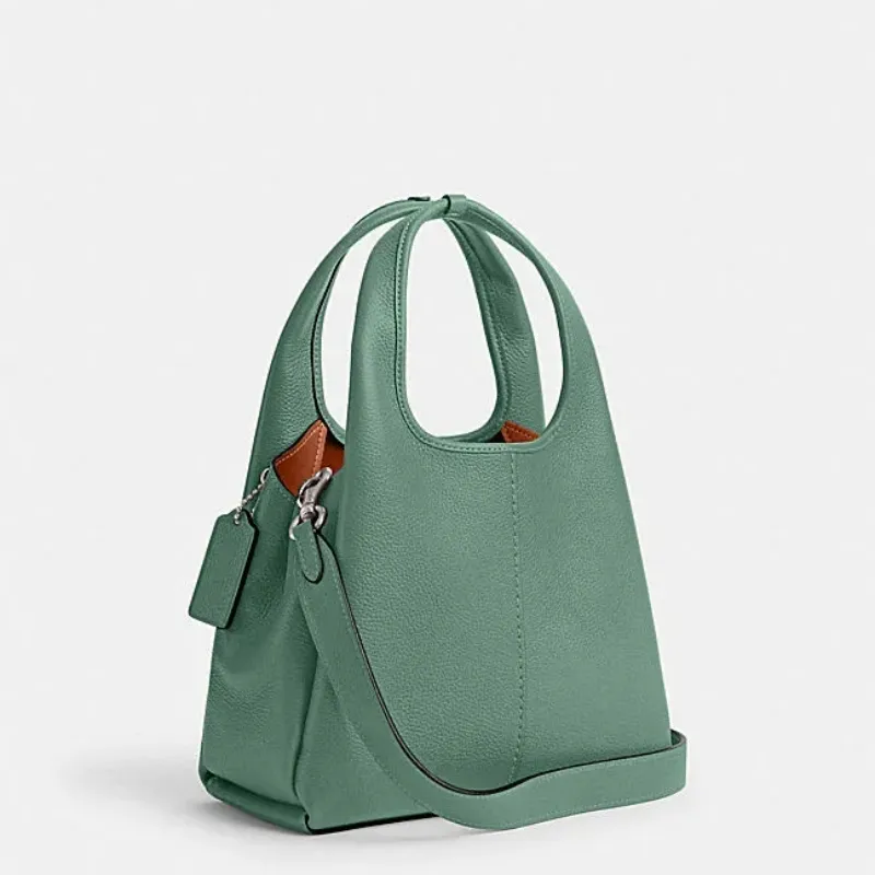 ★JILLSTUART★ Noah Tote Shoulder Bag Leather ver JLBA5E540B ☆JILLSTUART☆ Noah Tote Shoulder Bag Leather ver JLBA5E540B