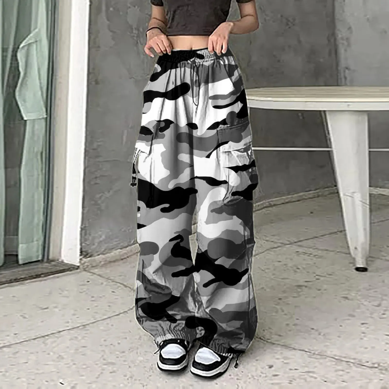 Camo Cargo Sweatpants: Baggy Wide Leg Trousers for Women