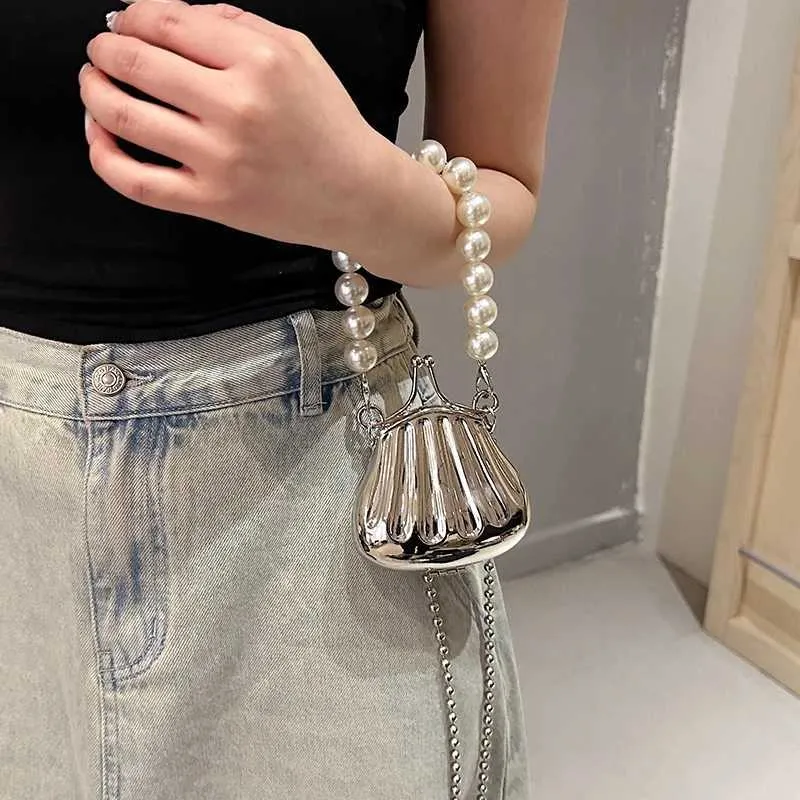Shell Design Handbag Luxury Shell Clutch: Metallic Purse Handbag, Designer Shoulder Bag for ...