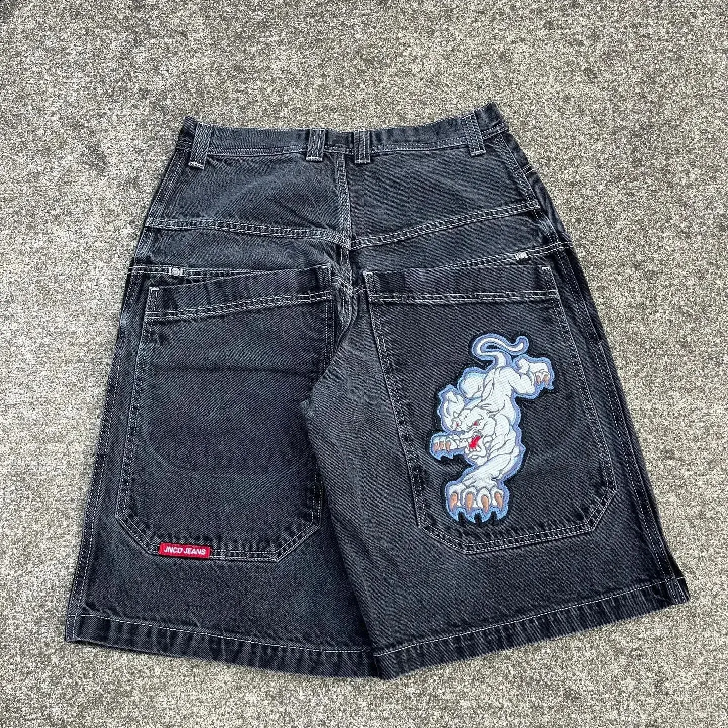 DHgate.com:Y2K Fashion Jeans: Premium Denim Shorts with