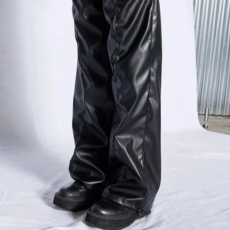 Mens Wide Leg Cargo Pants: Premium Faux Leather, Pleated Design
