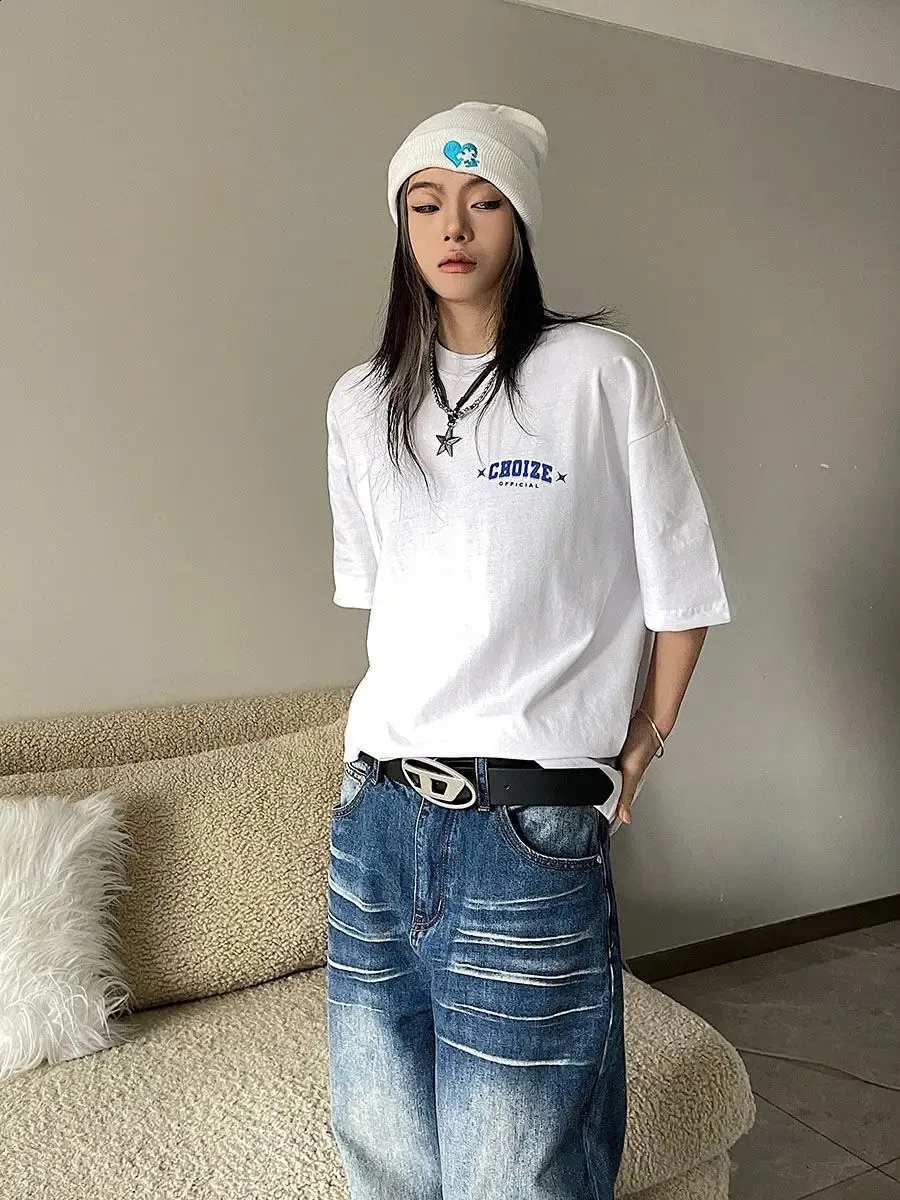 Ultra Fine Graphic Cotton T-shirt for Women Loose Fit Sport Style