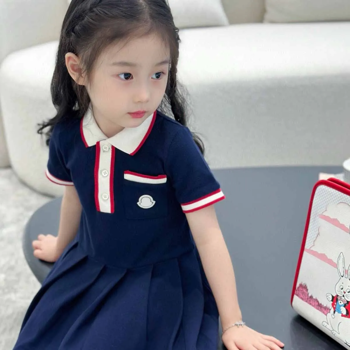 Luxury Designer Girls striped dress with Classic Brand Logo Short Sleeves and Letter Detail Casual One Piece striped dress for Kids Size 15 Cute Child Skirt DZD24081610