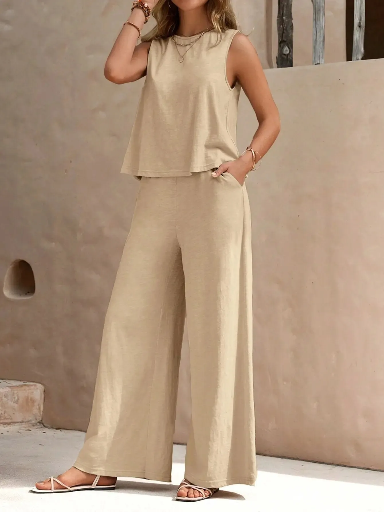 ☆関税込☆WOOALONG★Signature sleeveless set-up wide pants★ DHgate.com:Versatile Two-Piece Set: Sleeveless Shirt and