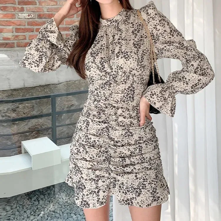 elizabethan dress layers Elizabethan dress – TwirlingDresses main image 1