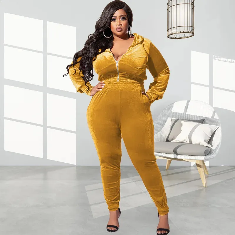 CM.YAYA Plus Size Velvet Hooded Tracksuit Set – Long From