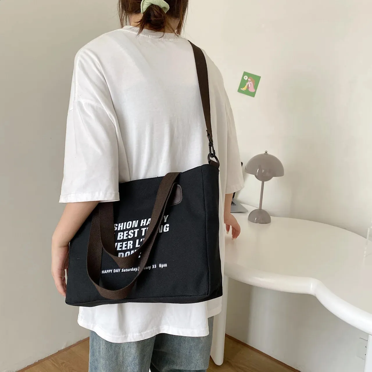 ラフスタイル BIGtotebag／canvas × canvas Large Canvas Crossbody Tote Bag: England Style, Literary