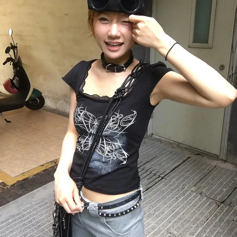 Karrram Y2K Lace Crop Top Black Short Sleeve Vintage Harajuku