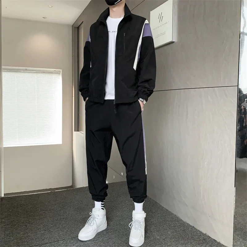 Mens Sportswear Set: Leisure Track Jacket And Full Track Suit 