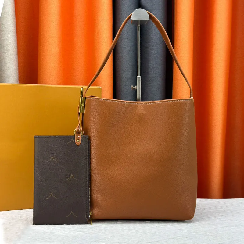 Extra Large Leather Hobo Bags for Women: Designer Smooth Cowhide Bucket Bag  with Padlock