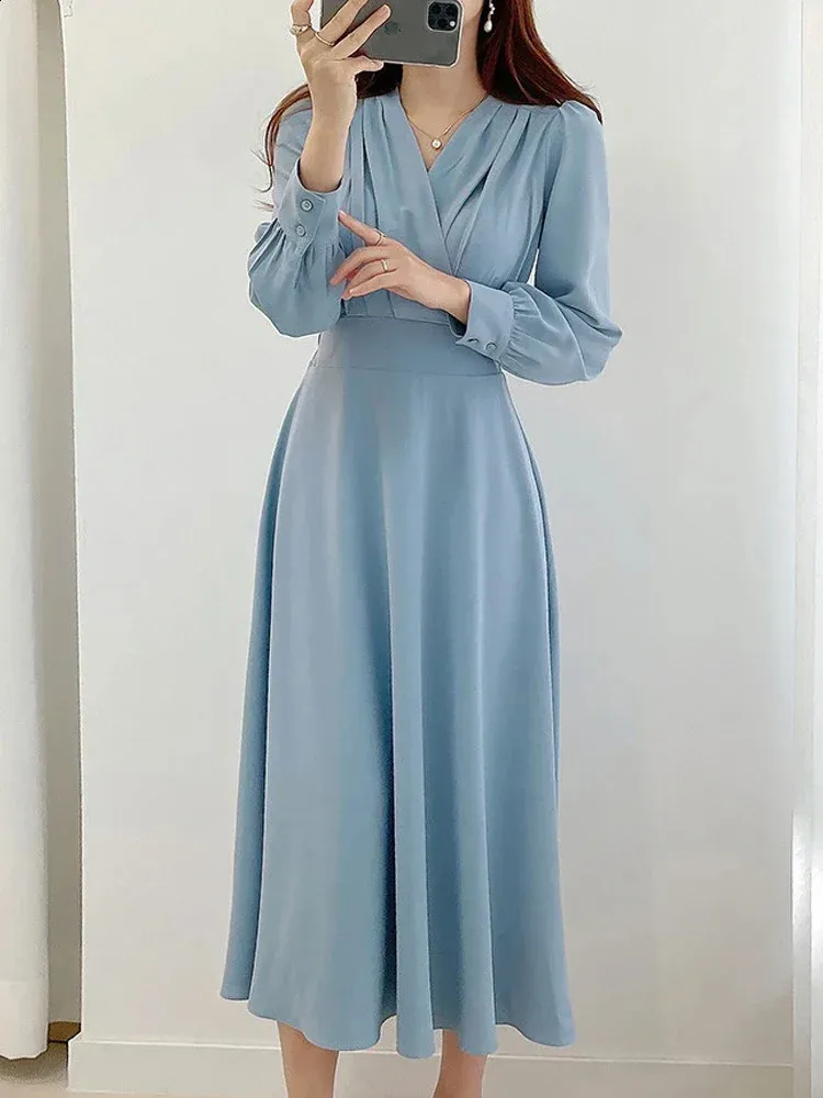 Autumn Long Dress Women Elegant Long Sleeve Dresses Female Korean Fashion V Neck Midi Dress Casual Chic Office Ladies Dresses 240816