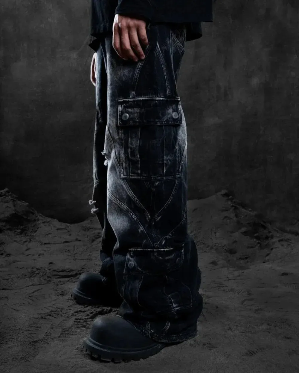 Y2k Gothic Punk Retro Men's baggy jeans with Multi Y2k Gothic Punk Retro Men's baggy jeans with Multi