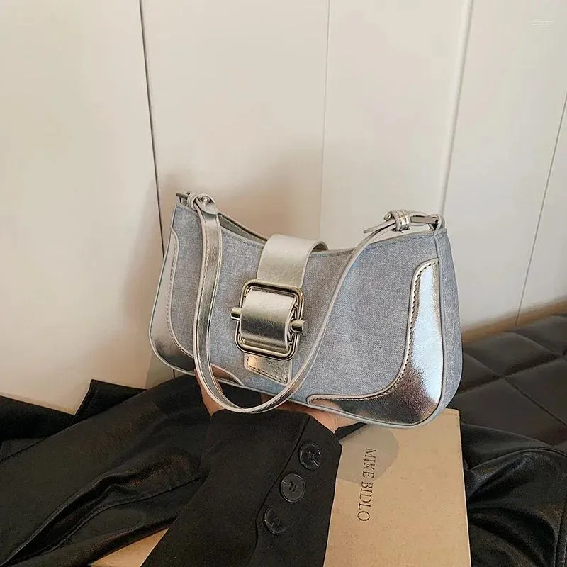 [韓国神像]   Women's CKJ Drawstring Crossbody bag 韓国神像] Calvin Klein Women's CKJ Drawstring Crossbody bag