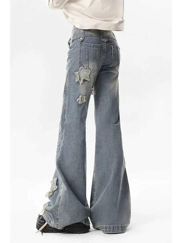 Y2K Flare Jeans: High Waisted Denim with Star Detail