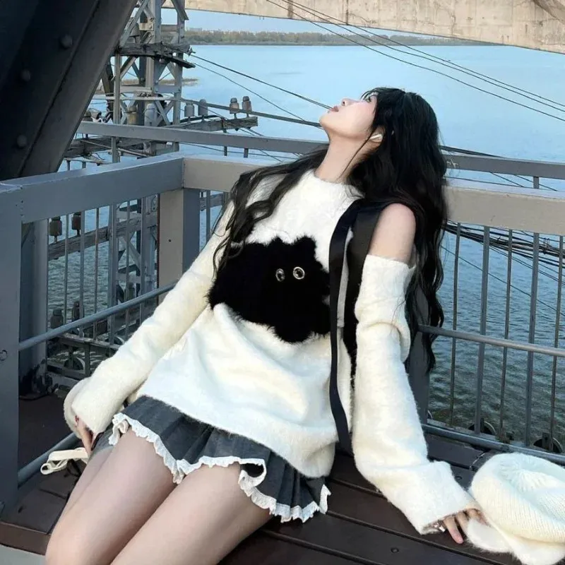 Save Big on Bulk Arctic Cat Sweater Women's Y2K White Cat Off Shoulder  Sweater Harajuku Korean Fashion, Oversized Knit Pullover, Vintage Cartoon, 