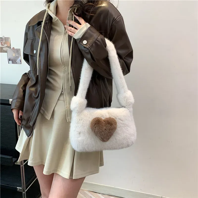 0c695d1a-3b9a-4235-bbee-