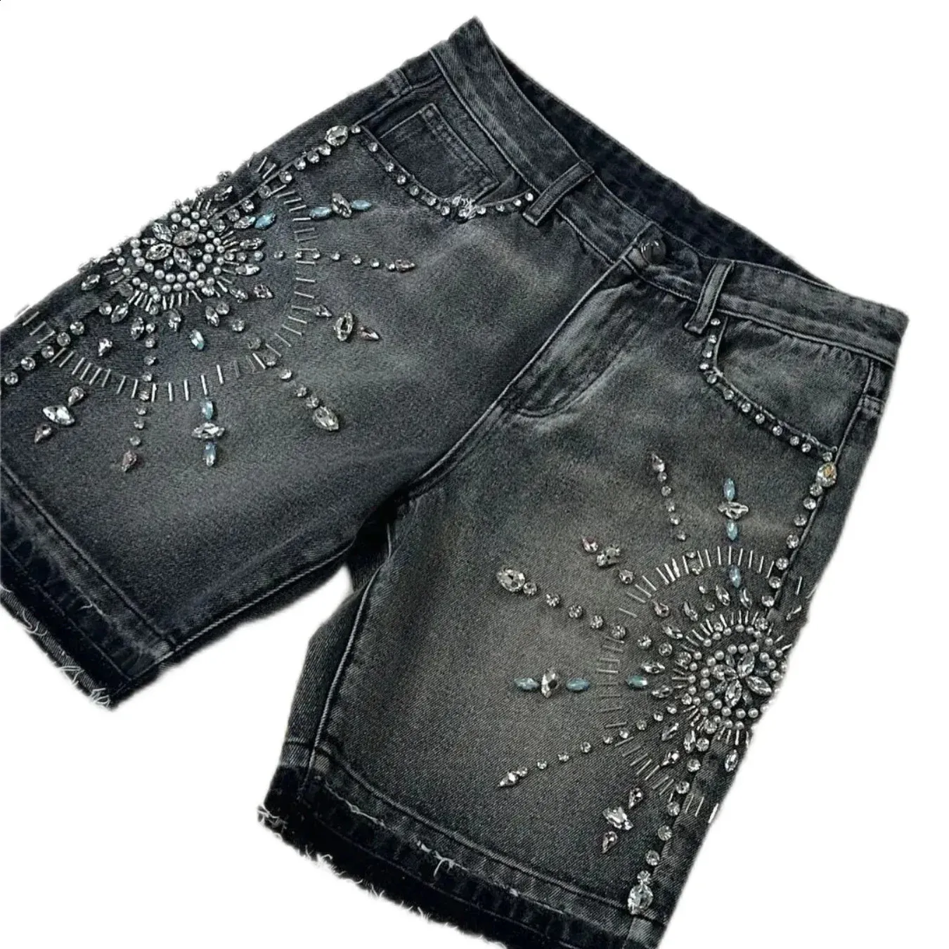 y2k archive   ブラックデニム 短丈　36 Y2K Denim Shorts: Embroidered Patterned Jeans for Mens