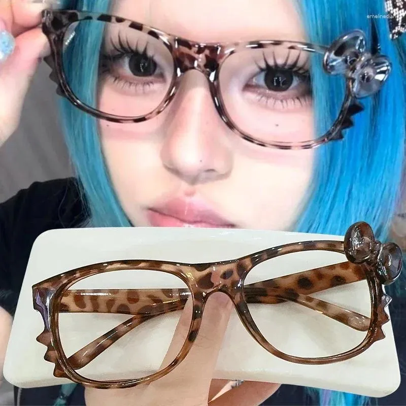 spy cat eye sunglasses Y2K archive
