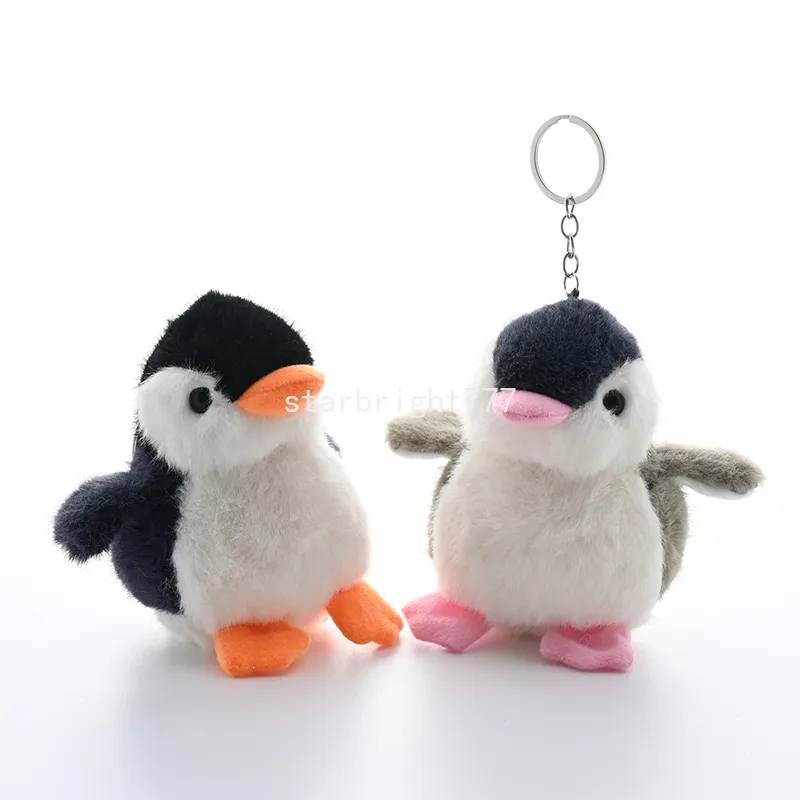 漫画のペンギンのぬいぐるみキーチェーン かわいいバッグペンダントと