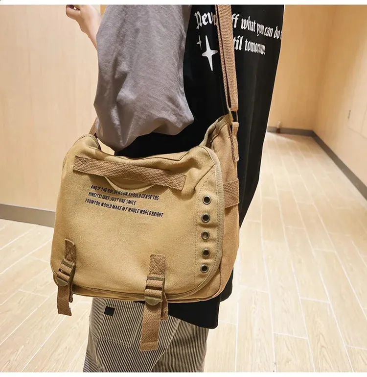 DHgate.com:2024Canvas and Leather Crossbody Messenger Bag