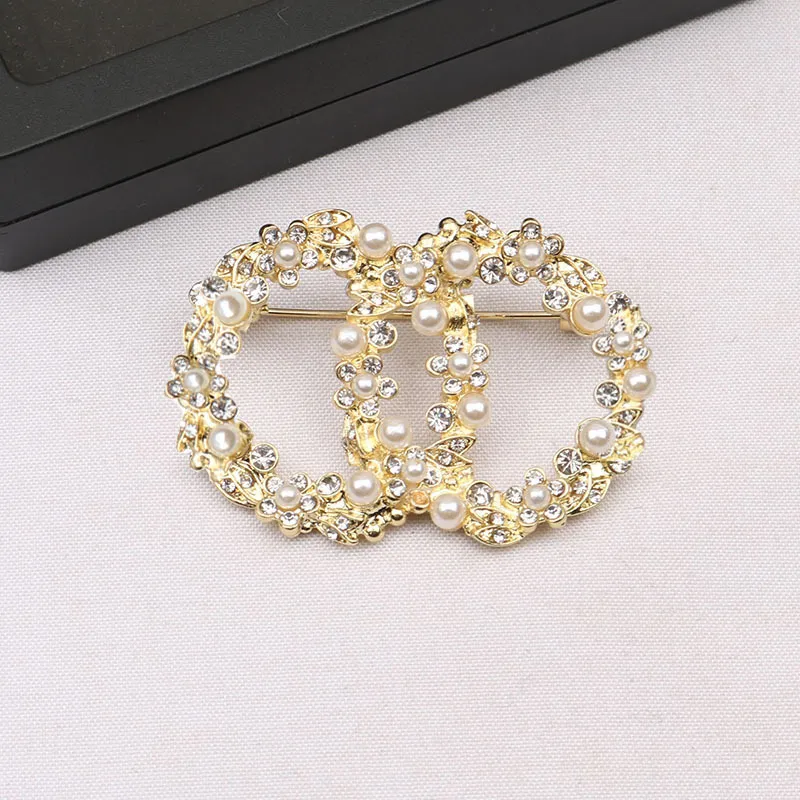 Charm Design Diamond Brooch Luxurys Women Crystal Rhinestone - Main Image