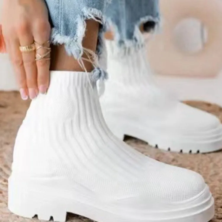 Designer winter snowboots van lakleer voor dames met dikke zool_voghion.com