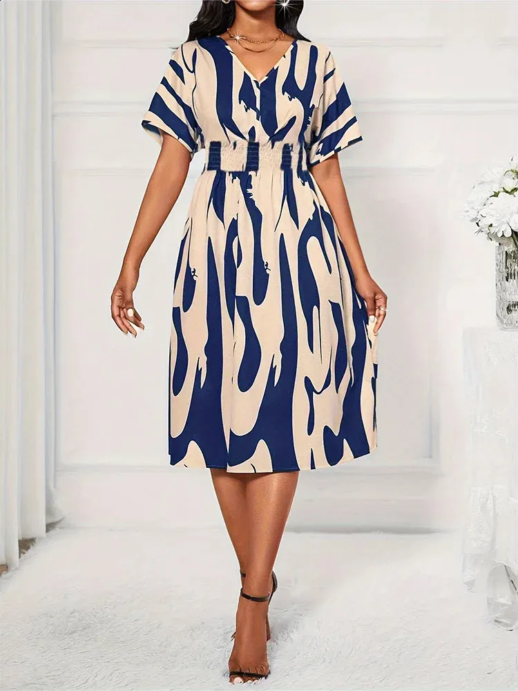 Chic Printed Women's Summer Dress with Batwing Sleeves, Loose Fit, V-neckline, and Elegant Plus Size midi skirt - Plus Size Available
