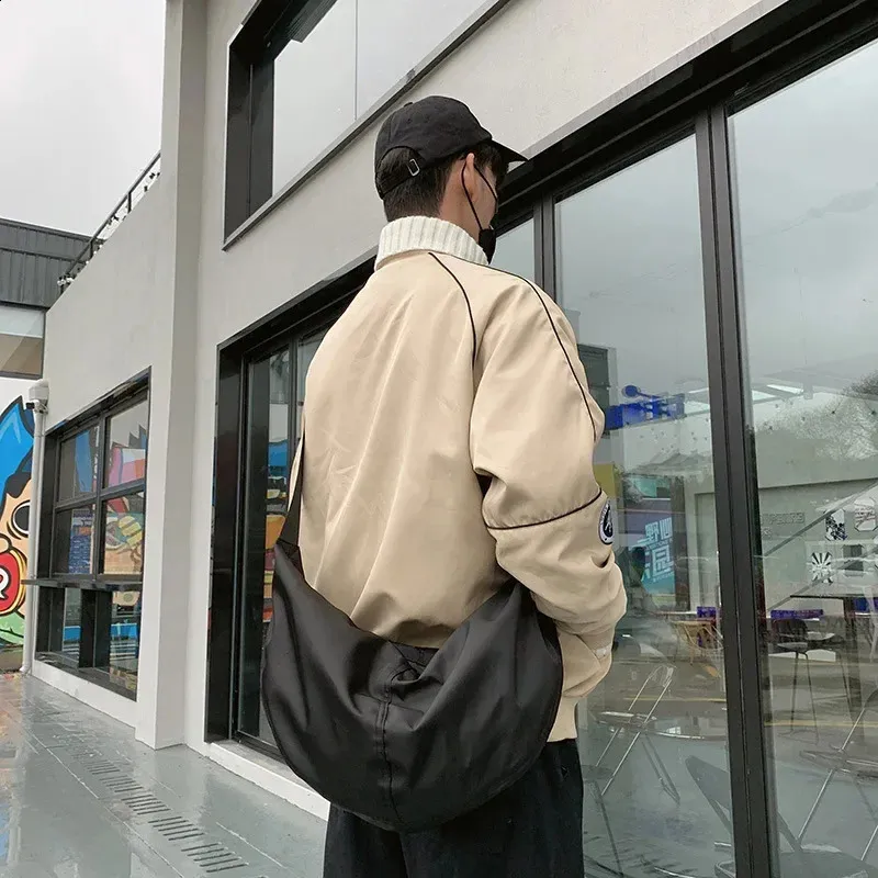 【SATIIIZ】Limb nylon big cross bag DHgate.com:Spacious Nylon Crossbody Bag: Lightweight