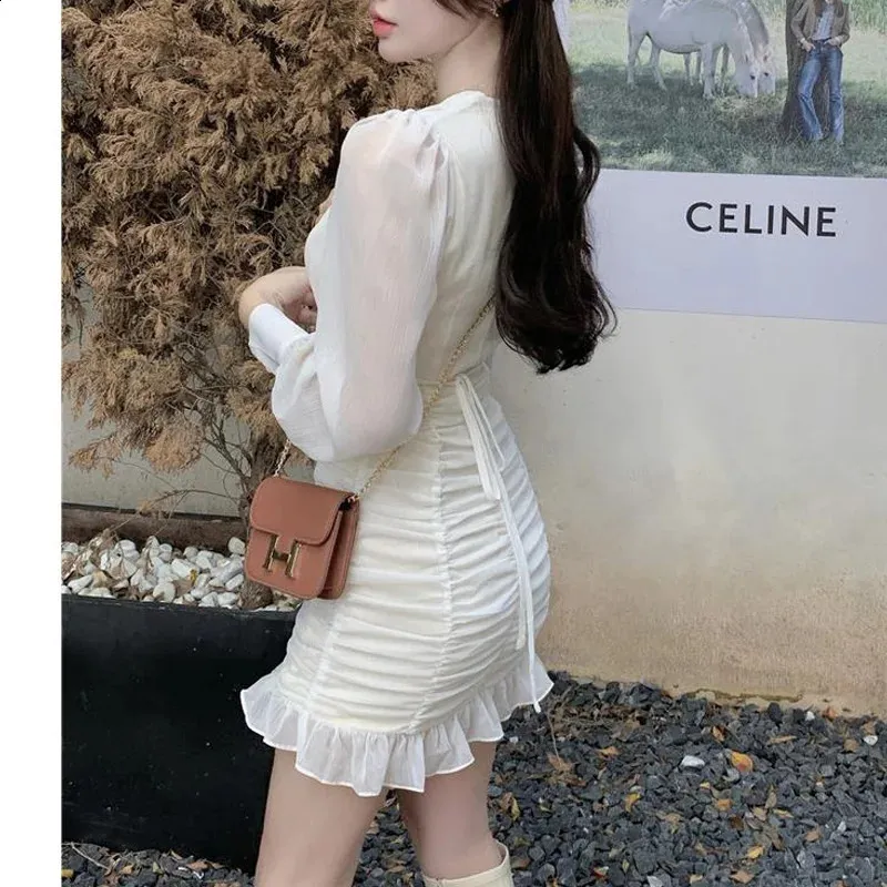 Edible Tree Fungus Mini Dress - V-Neck, Long Sleeve, Slim Fit for Spring and Autumn - Elegant and Sexy Vestidos (240819) Edible Tree Fungus Mini Dress - V-Neck, Long Sleeve, Slim Fit for Spring and Autumn - Elegant and Sexy Vestidos (240819)