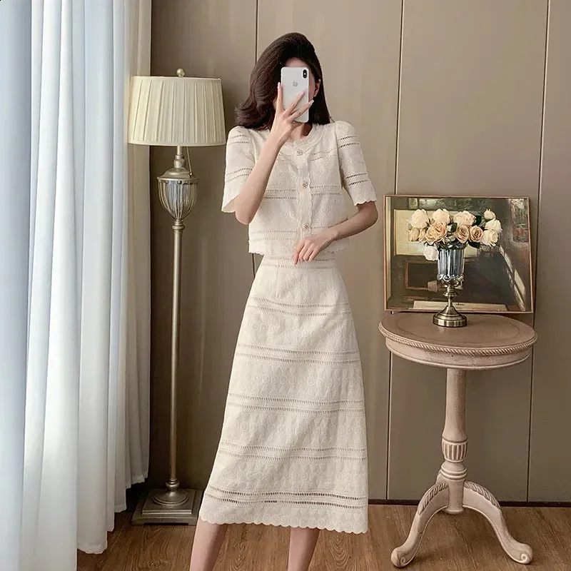 Plus size long tweed skirt 2025