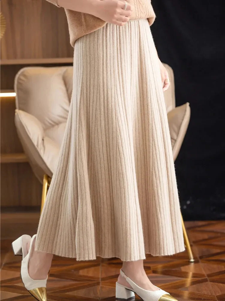 Womens Autumn and Winter Knitted Acrylic Wool Dress Above Knee Casual A-Line Style from Dhgate Skirts - price 90.71 Womens Autumn and Winter Knitted Acrylic Wool Dress Above Knee Casual A-Line Style from Dhgate Skirts - price 90.71