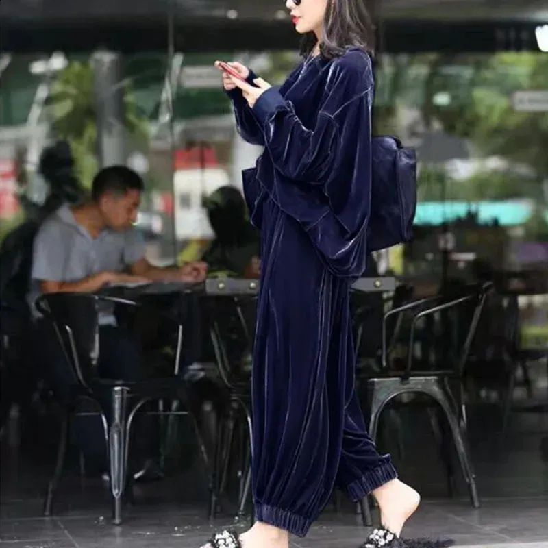 Gold Velvet Two-Piece set out for Women - Fashionable, Loose