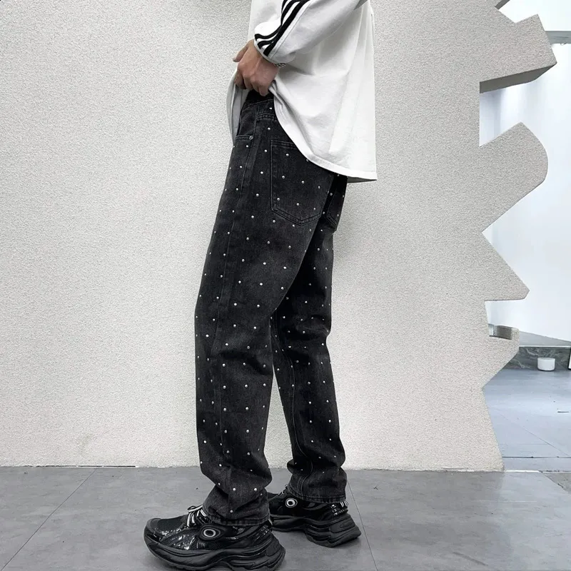 【DISCERNMENT】Black Crush Handmade Denim Pants DISCERNMENT】Black Crush Handmade Denim Pants