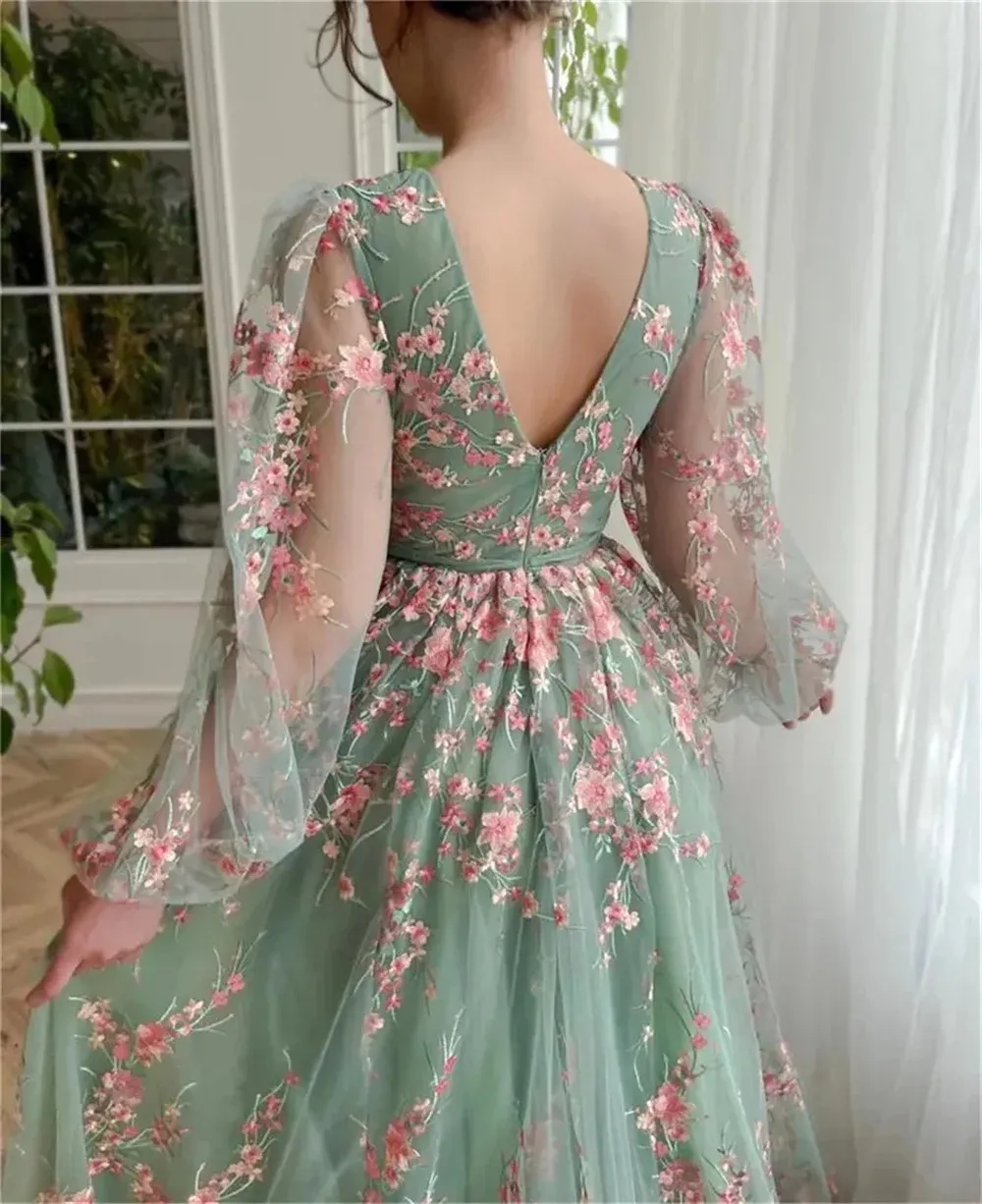 Sage Evening Dress V-neck Pink Floral Lace Appliques Tulle A-line Women Prom Formal Gown from Dhgate Evening Dresses - price 122.62 Sage Evening Dress V-neck Pink Floral Lace Appliques Tulle A-line Women Prom Formal Gown from Dhgate Evening Dresses - price 122.62