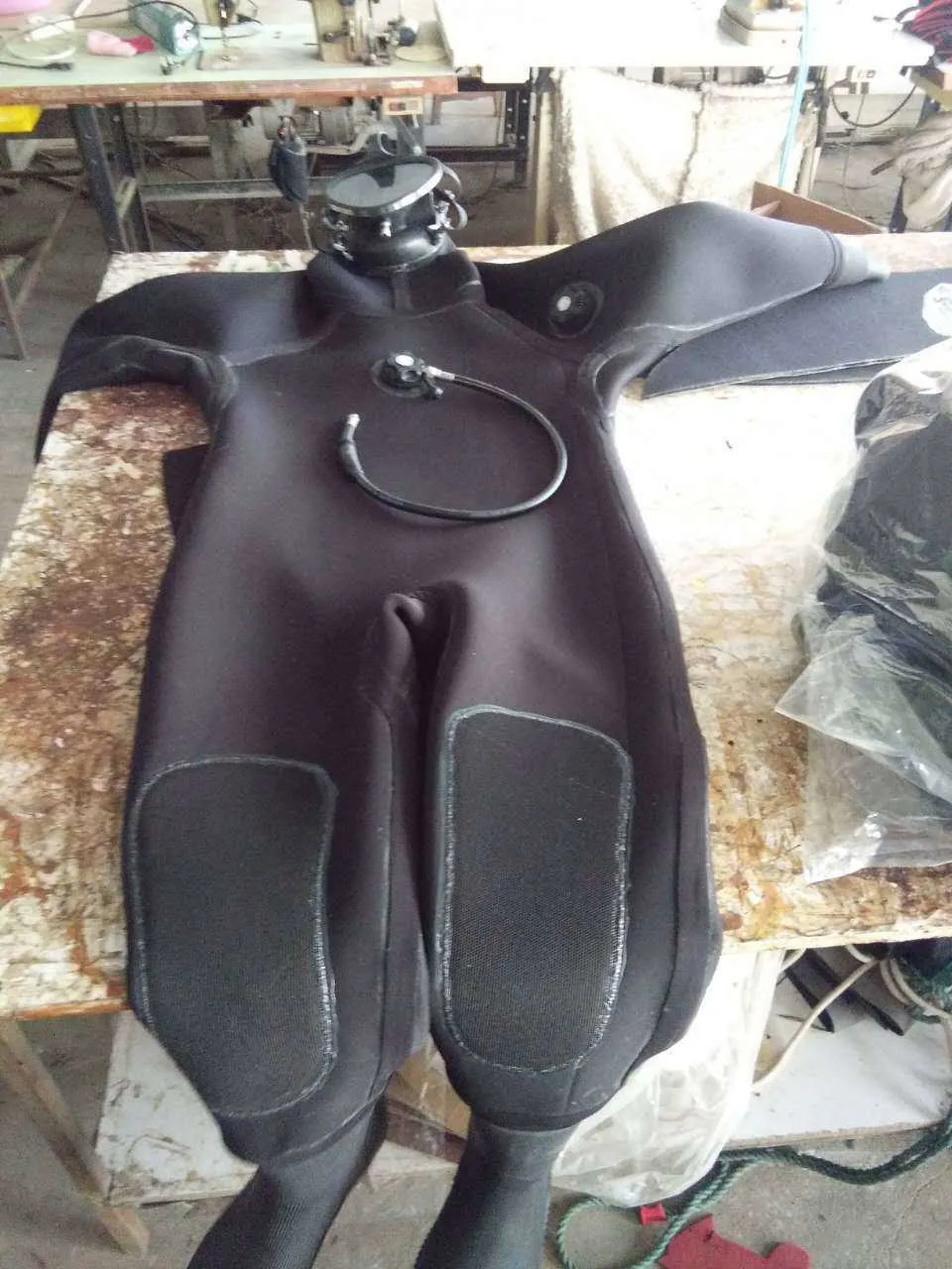 WD 喰っ EXCLUSIVE LIMITED EDITION DRY SUITS 