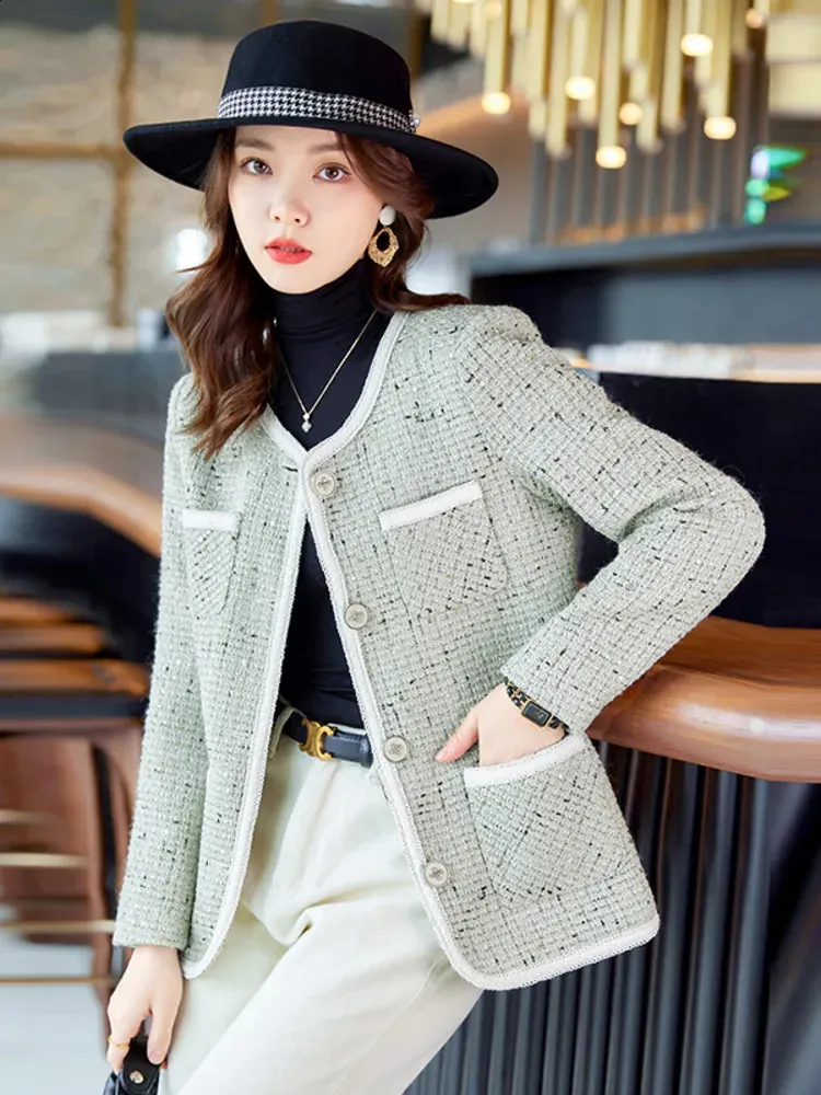 Elegant Tweed Blazer Jacket: Premium Quality Womens Woolen