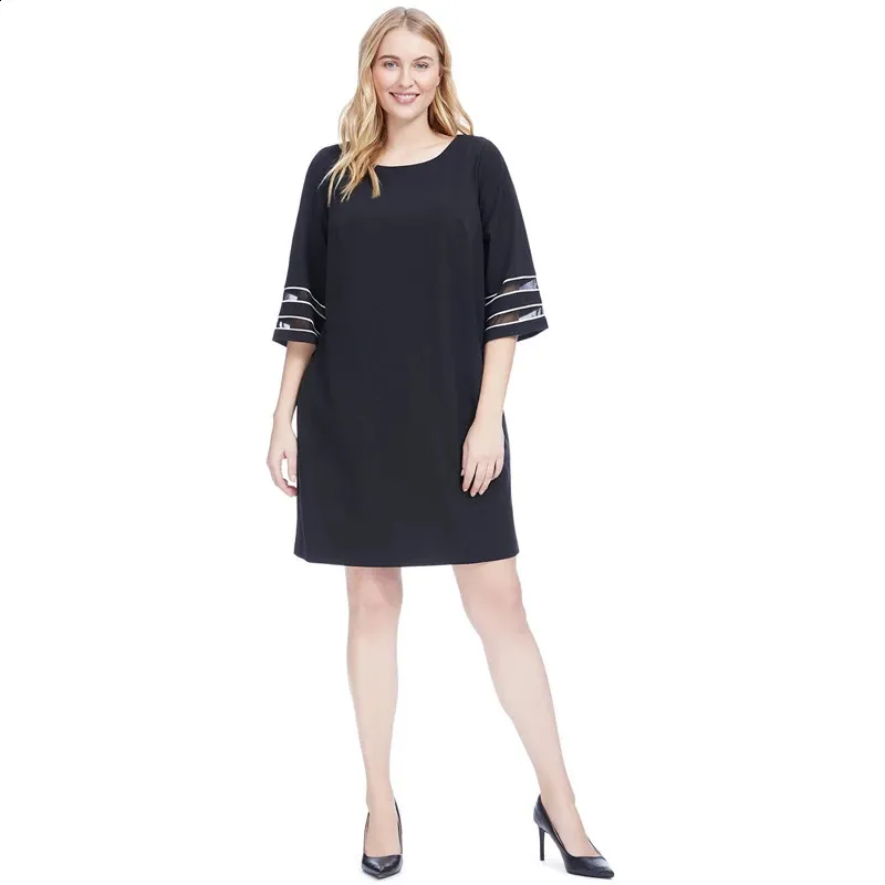 Elegant Black and White Tunic dress with 3/4 Sleeves and Panel for Plus Size Summer Casual Wear - Style 240822